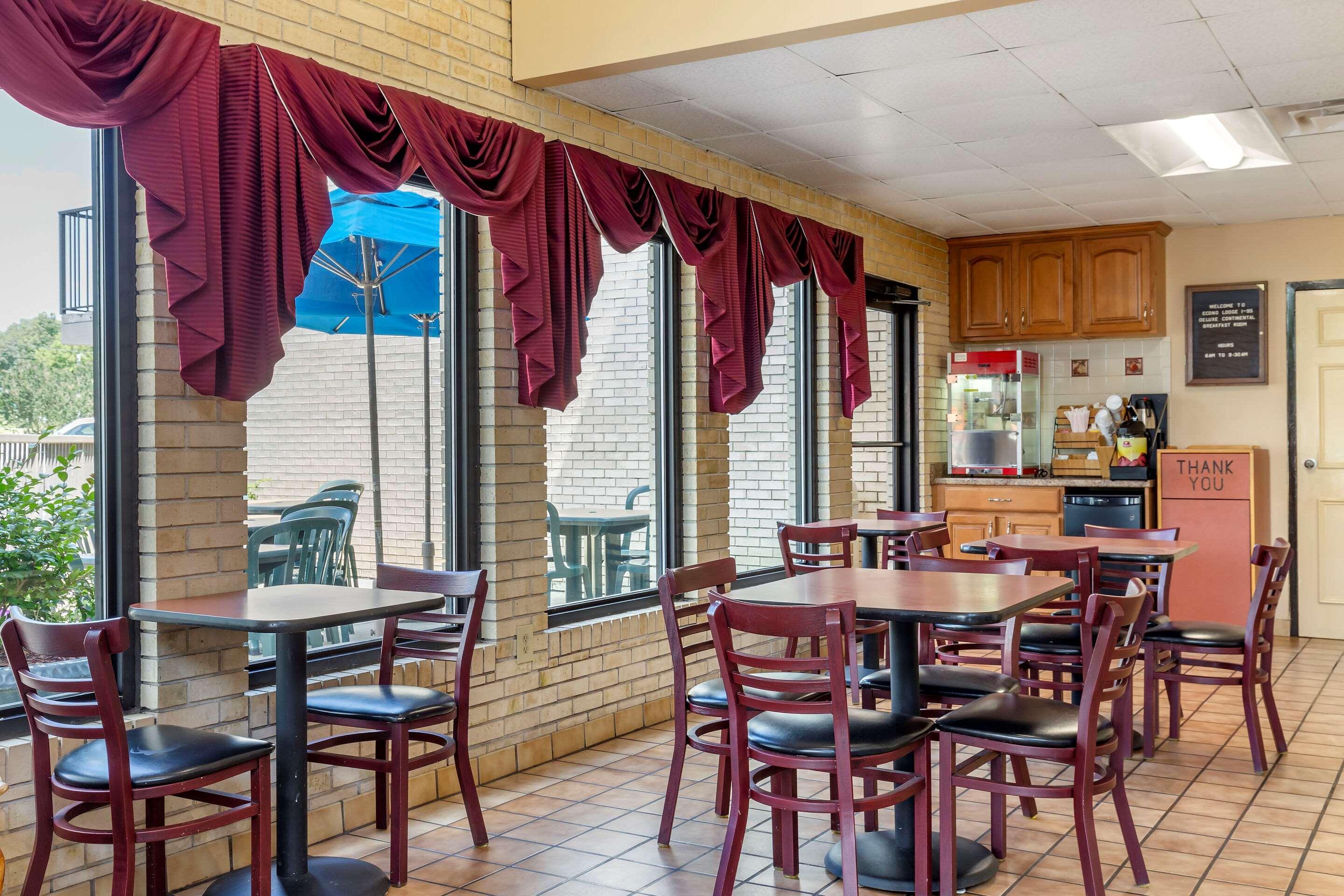 Econo Lodge Fayetteville Exterior foto